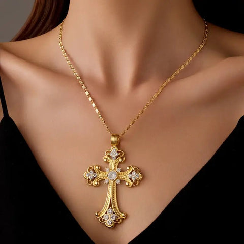 Cadena con Colgante de Crucifijo con Sircones Acero Inoxidable 316 - Indigo72.com