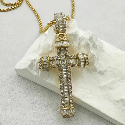 Cadena con Colgante de Crucifijo con Sircones Acero Inoxidable 316 - Indigo72.com