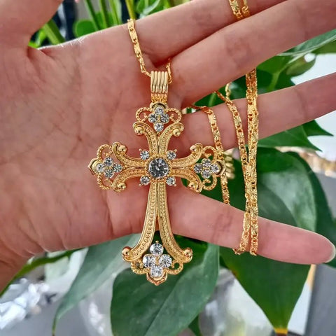 Cadena con Colgante de Crucifijo con Sircones Acero Inoxidable 316 - Indigo72.com