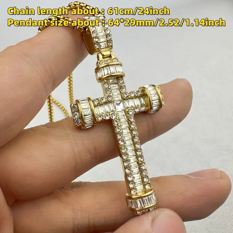 Cadena con Colgante de Crucifijo con Sircones Acero Inoxidable 316 - Indigo72.com