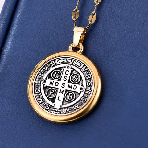 Cadena con Medalla San Benito 2,5cm Acero Inoxidable - Indigo72.com