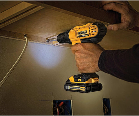 Kit Destornillador Inalámbrico DeWALT 20V Max 2 Baterías Cargador y Bolso - Índigo72.com