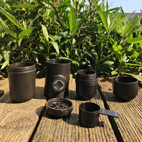 Máquina de Café Espresso Manual Portátil - Indigo72.com