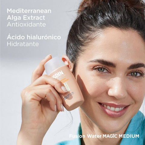 Protector Solar ISDIN Fotoprotector Fusion Water Magic Medium SPF50 50ml - Indigo72.com