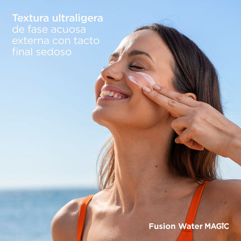 Protector Solar ISDIN Fusion Water MAGIC SPF 50 - Índigo72.com